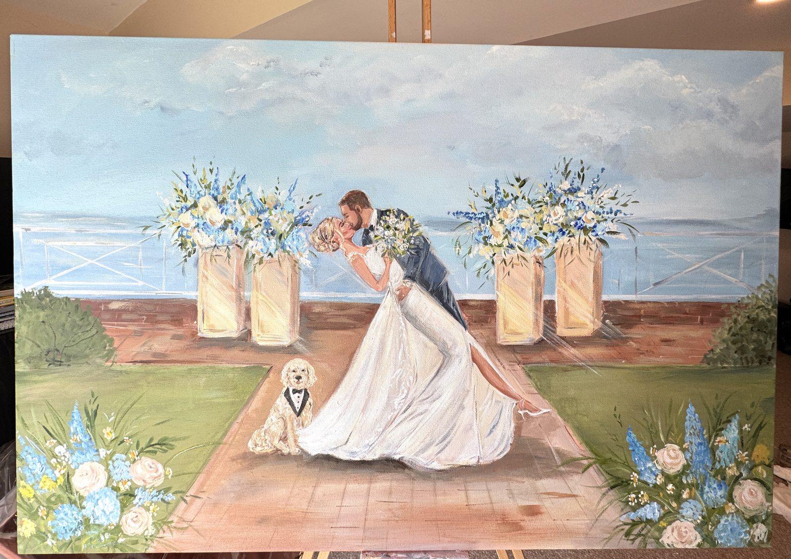 Elena Fay live wedding painting at a luxury event